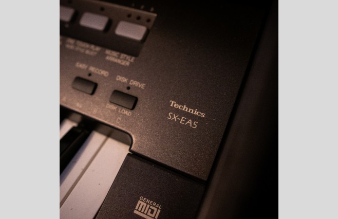 Used Technics SX-EA5 Organ All Inclusive Top Grade Package (SN:396A2700) - Image 9